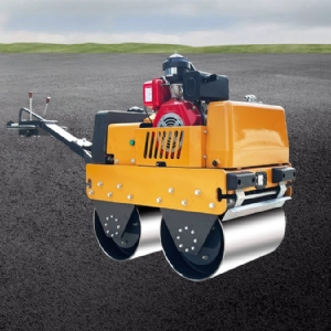 手扶压路机SVH60M